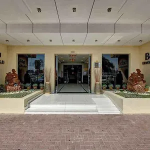 Beach Hotel Apartment Апарт-отель Дубай