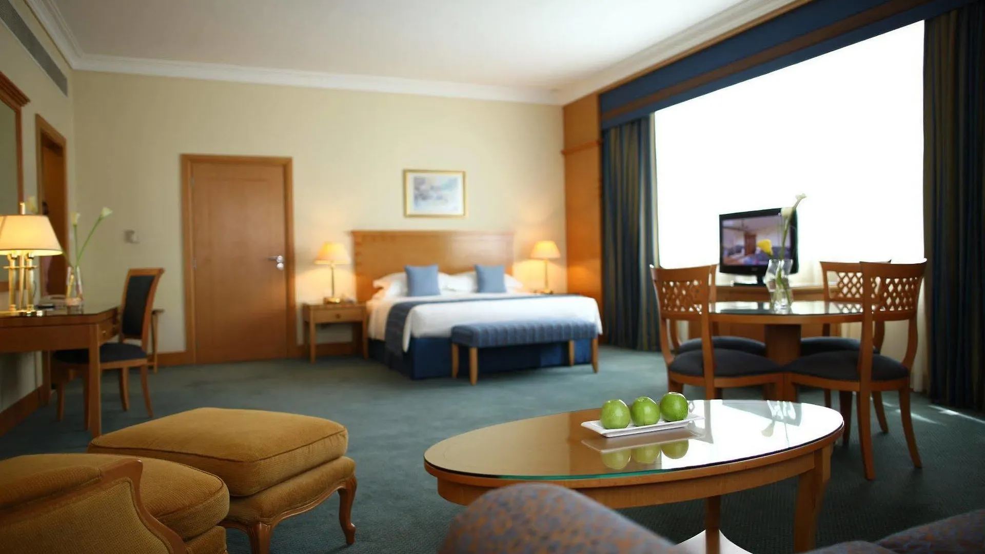 Al Maha Arjaan By Rotana Aparthotel Abu Dhabi